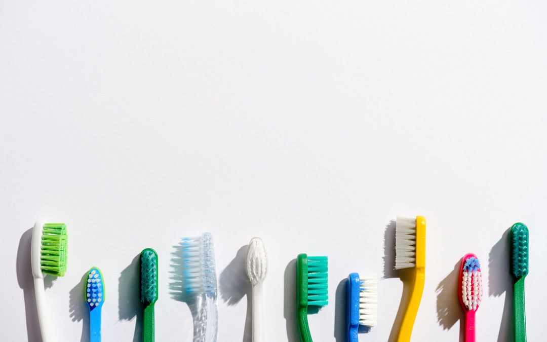 Ask Your Fort Worth, Weatherford, Granbury and Azle Dentist: How to Choose the Best Toothbrush