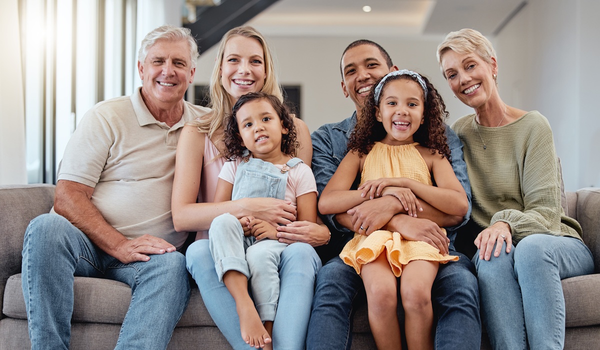 Family practicing healthy dental habits